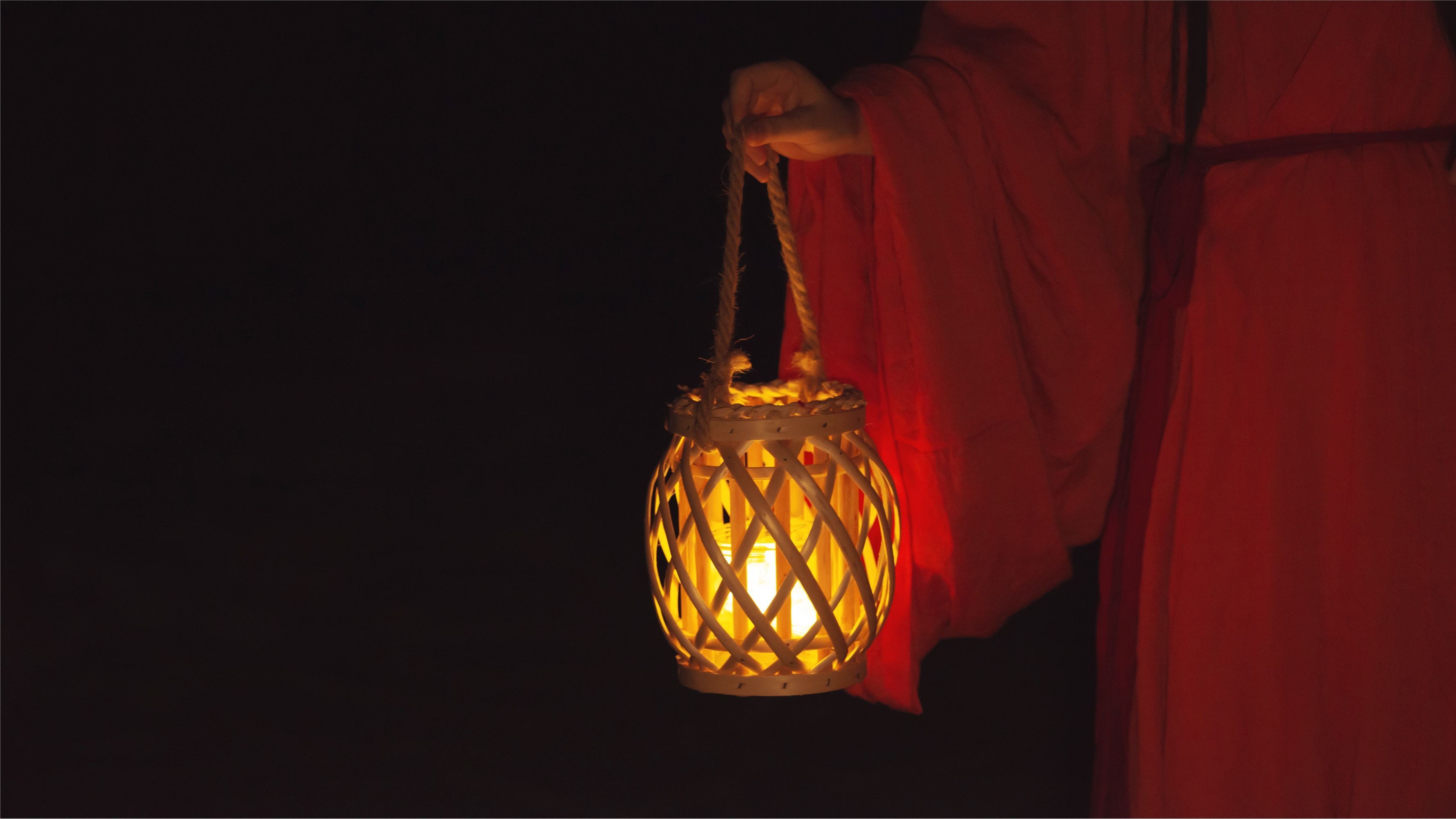 YITUYU艺图语 2021.09.08 人间忽晚 山河已秋 秦笙